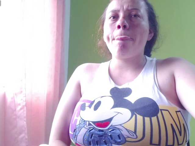 honey21 live cam on BongaCams
