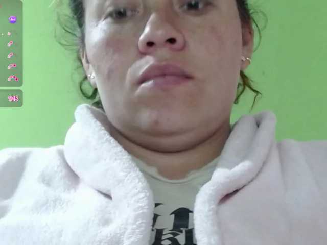 honey21 live cam on BongaCams