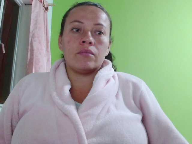 honey21 live cam on BongaCams