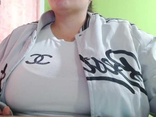 honey21 live cam on BongaCams