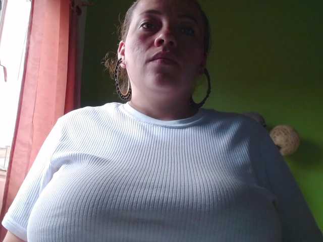 honey21 live cam on BongaCams
