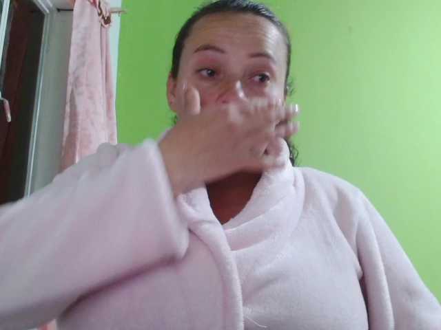 honey21 live cam on BongaCams
