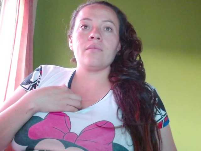 honey21 live cam on BongaCams