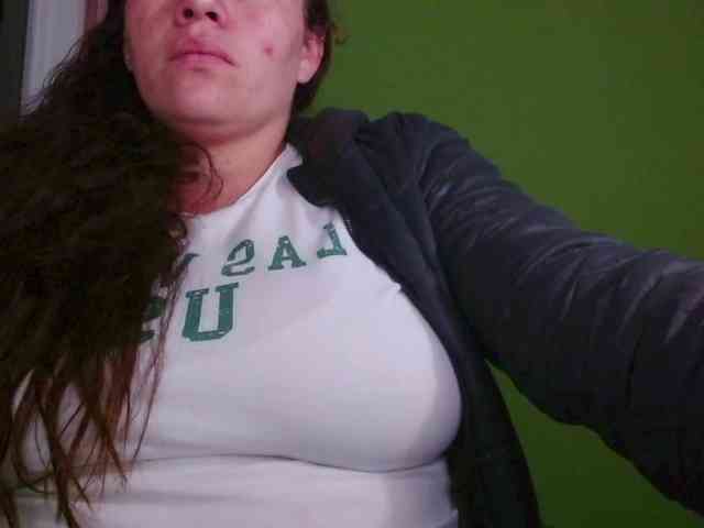 honey21 Live Webcam on BongaCams