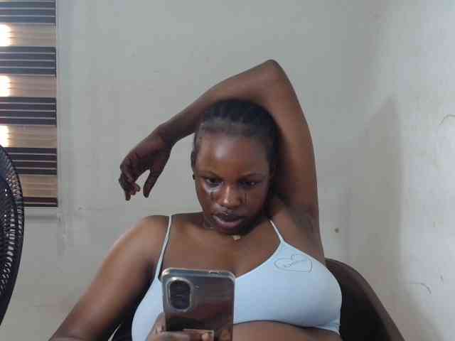 Sweetncreamy webcam