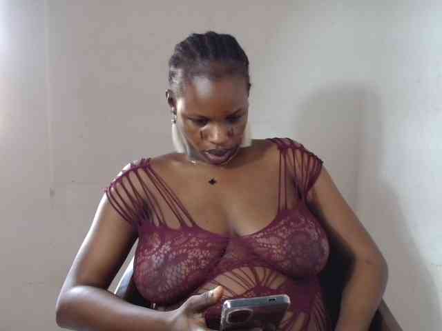 Sweetncreamy webcam