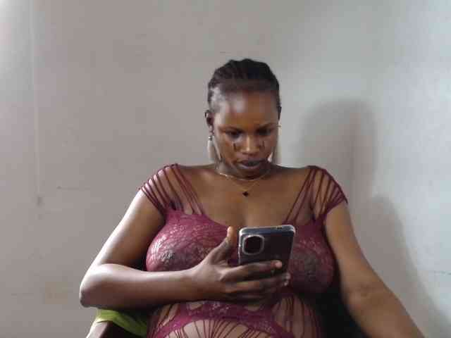 Sweetncreamy webcam