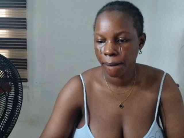 Sweetncreamy webcam