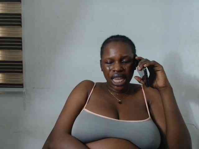 Sweetncreamy webcam
