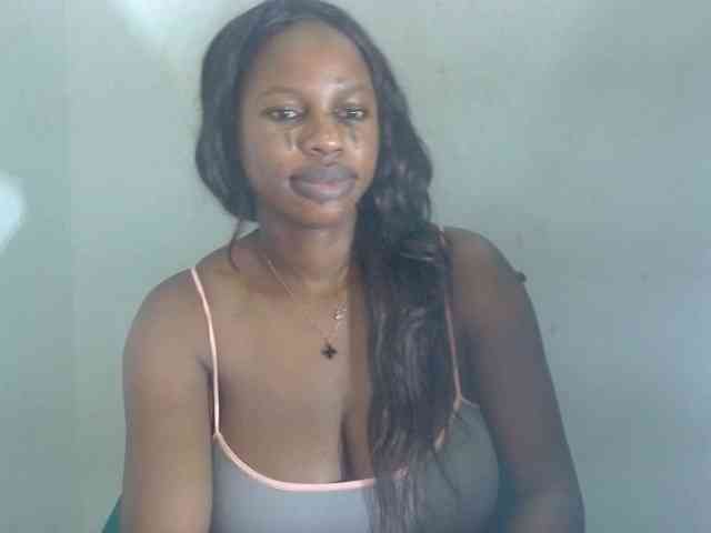 Sweetncreamy webcam