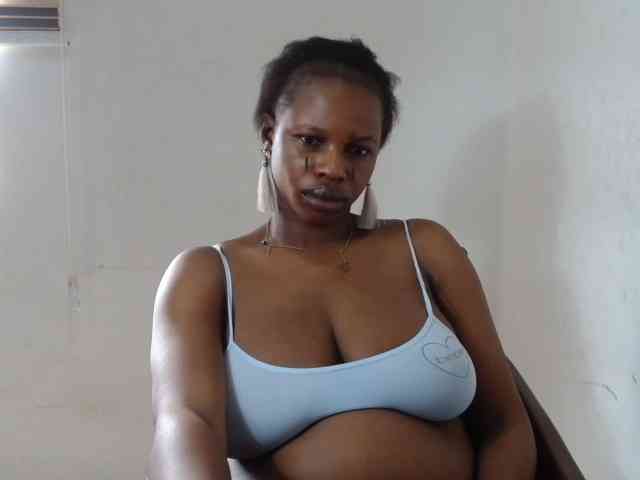 Sweetncreamy webcam