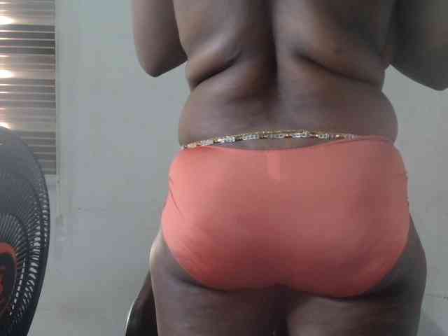 Sweetncreamy webcam