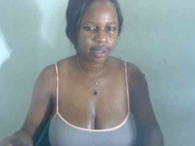 Sweetncreamy webcam