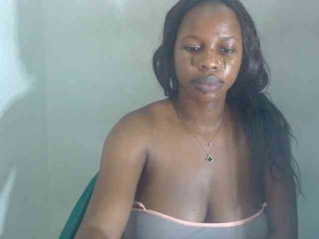 Sweetncreamy webcam