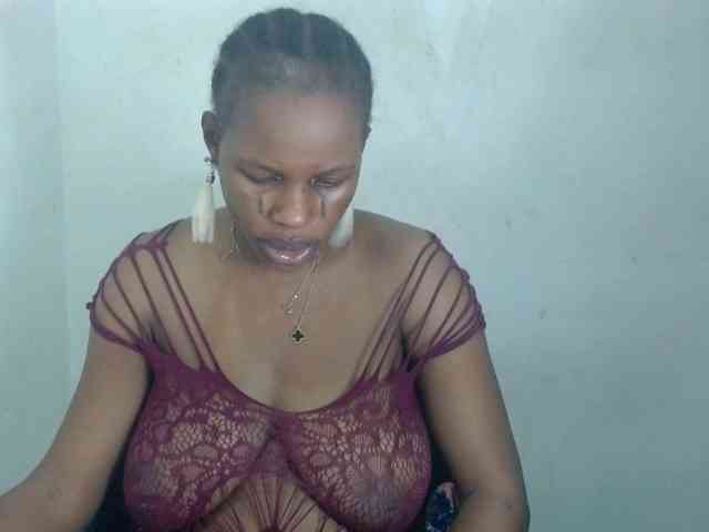Sweetncreamy webcam