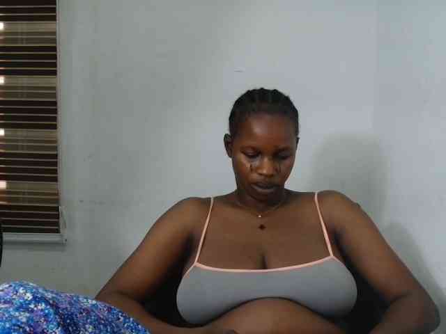 Sweetncreamy webcam