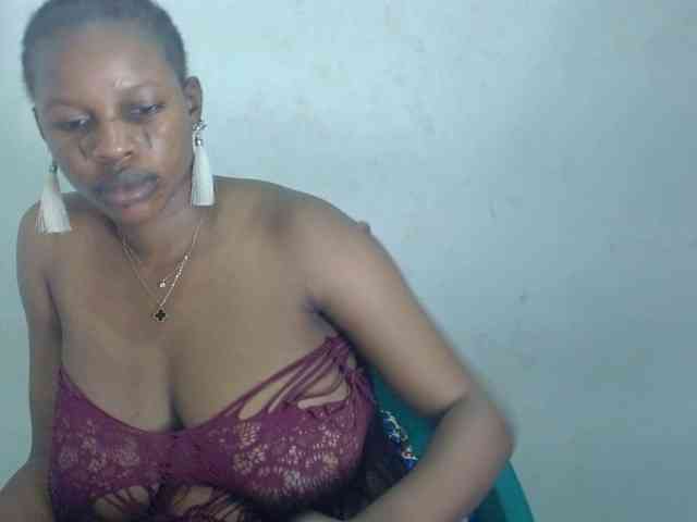 Sweetncreamy webcam