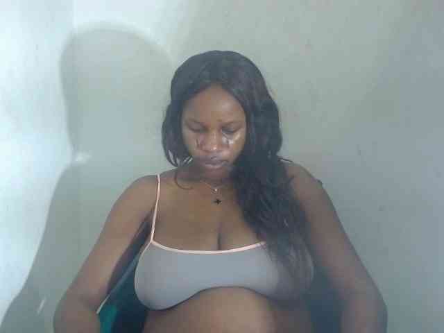 Sweetncreamy webcam
