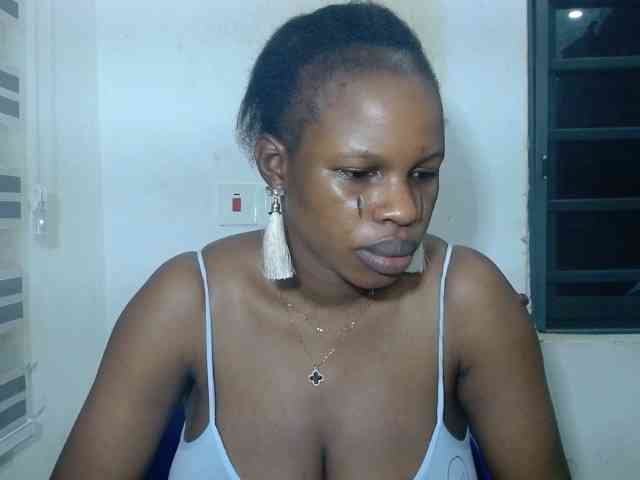 Sweetncreamy webcam