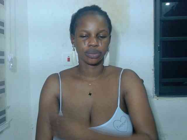 Sweetncreamy webcam