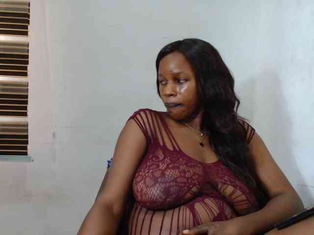 Sweetncreamy webcam