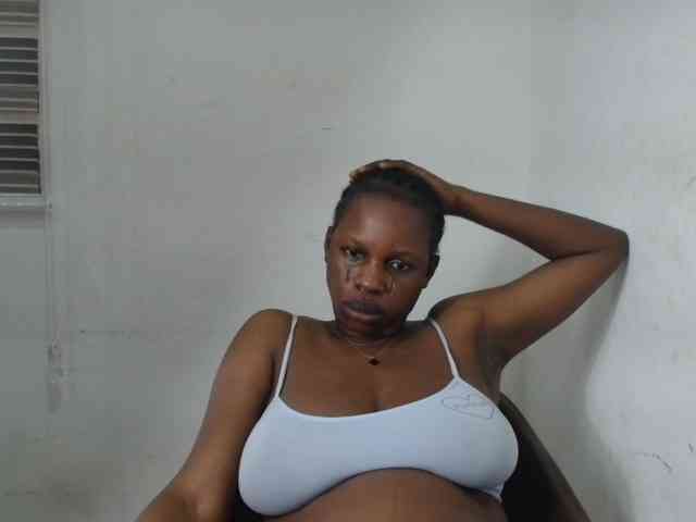 Sweetncreamy webcam