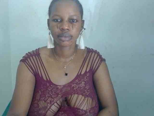 Sweetncreamy webcam