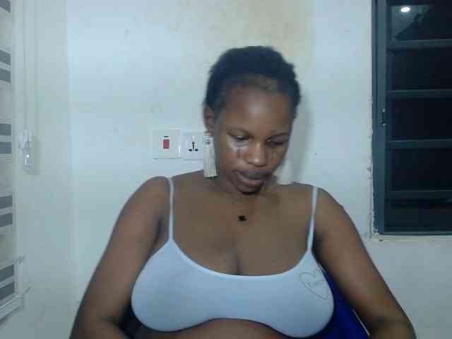 Sweetncreamy webcam