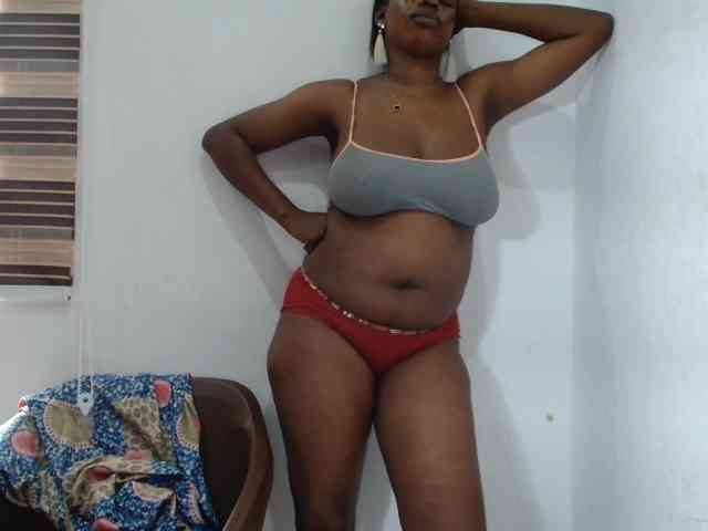 Sweetncreamy webcam