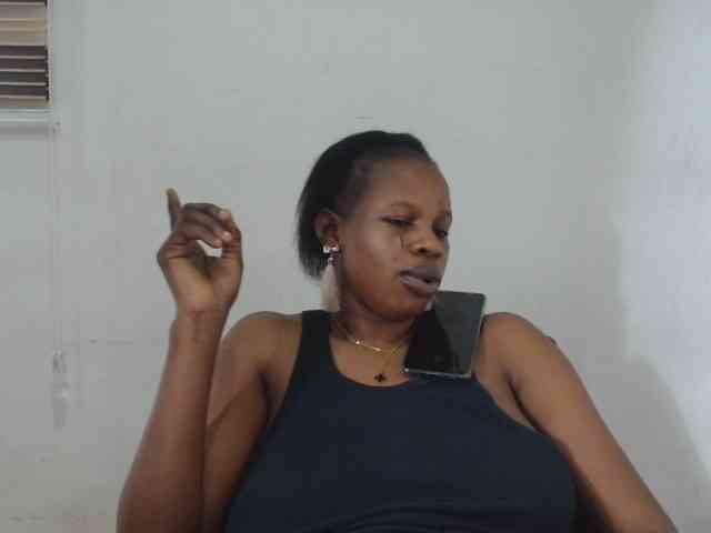 Sweetncreamy webcam