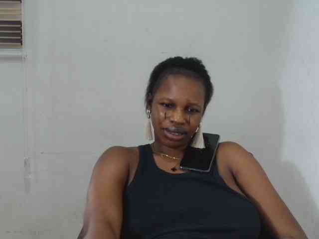 Sweetncreamy webcam