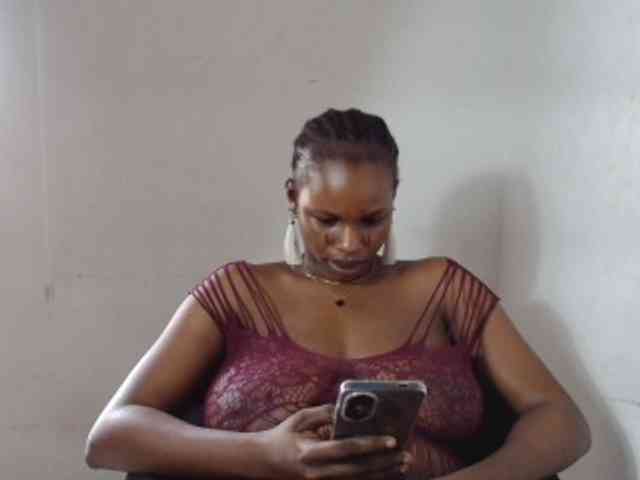 Sweetncreamy webcam