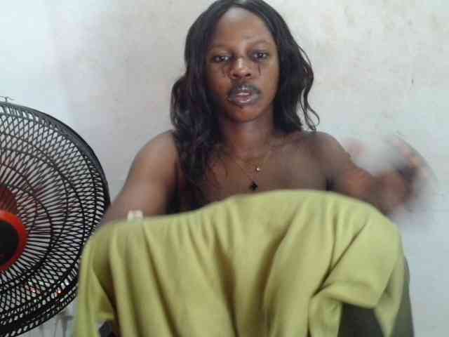 Sweetncreamy webcam