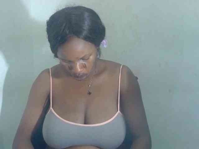 Sweetncreamy webcam