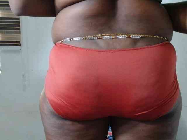 Sweetncreamy webcam
