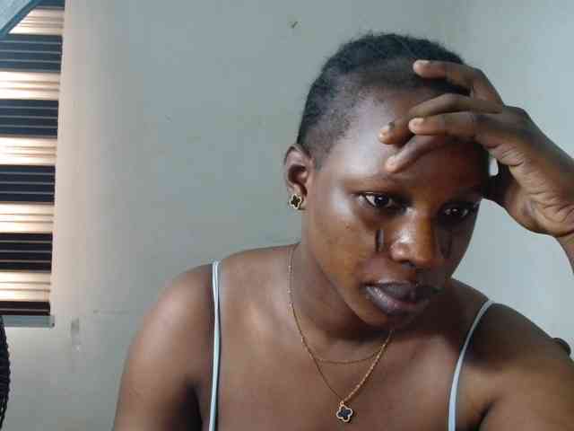 Sweetncreamy webcam