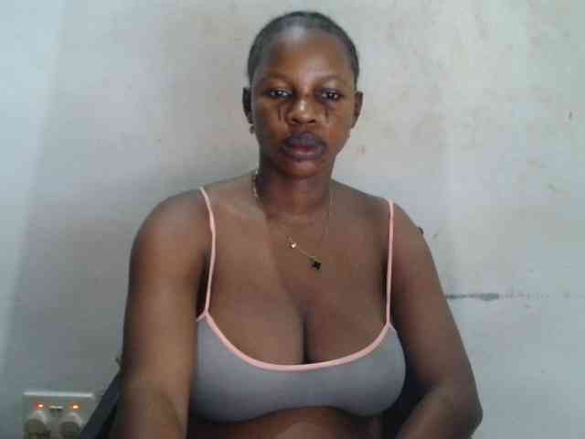Sweetncreamy webcam