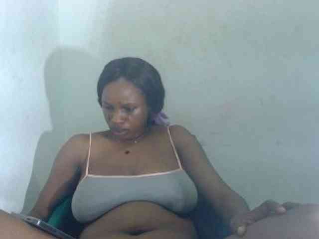 Sweetncreamy webcam