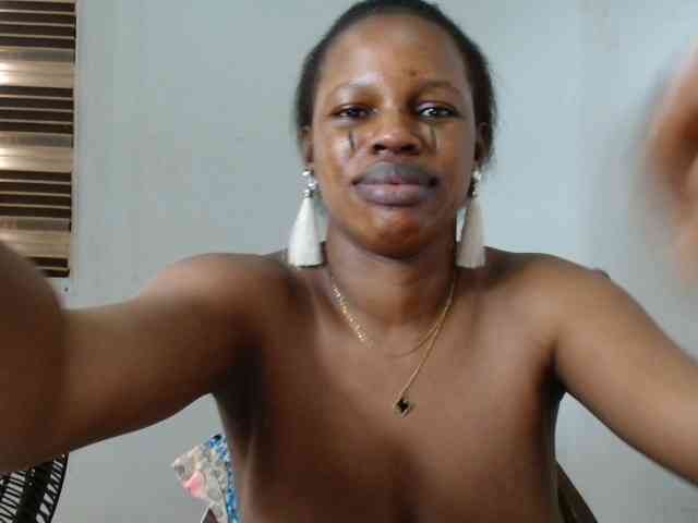 Sweetncreamy webcam