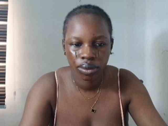 Sweetncreamy webcam