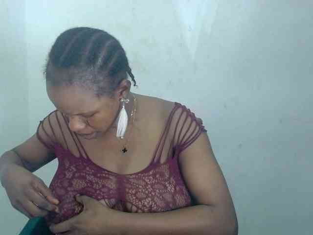 Sweetncreamy webcam