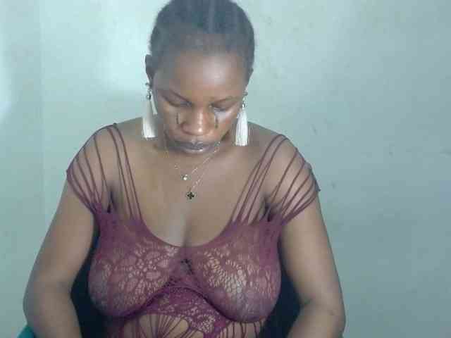 Sweetncreamy webcam