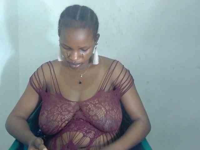 Sweetncreamy webcam