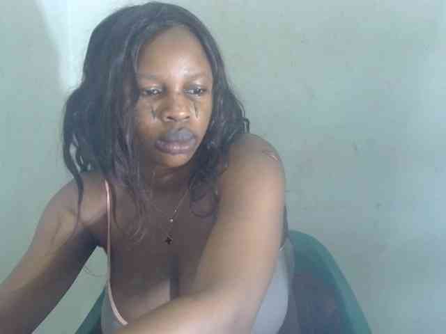 Sweetncreamy webcam