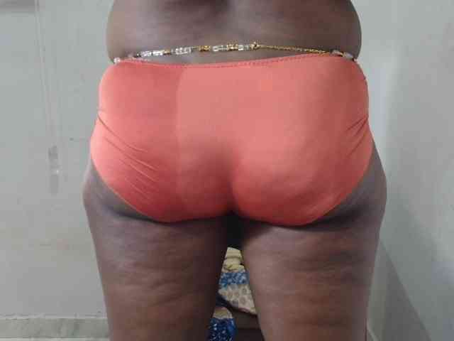 Sweetncreamy webcam