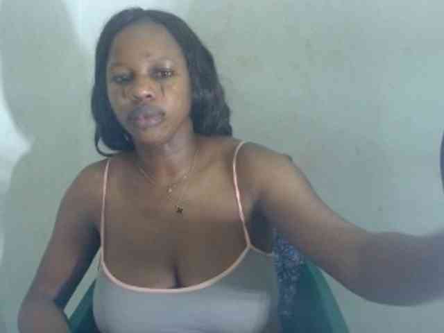Sweetncreamy webcam