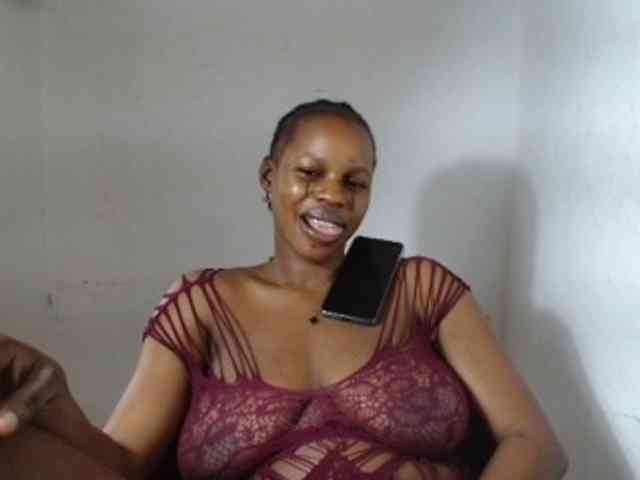 Sweetncreamy webcam