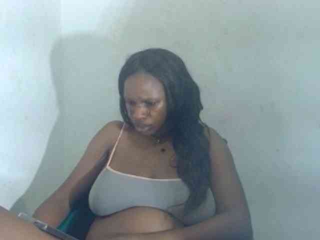 Sweetncreamy webcam