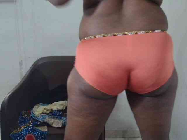 Sweetncreamy webcam