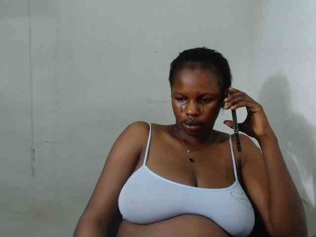 Sweetncreamy webcam